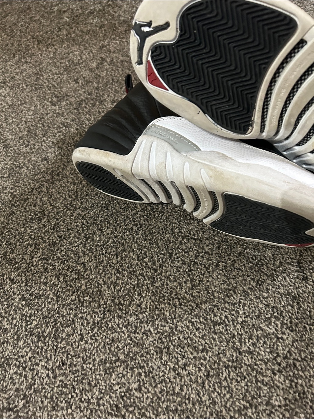 Jordan Men's Black, White & Red Retro Basketball Sneakers - Picture 6 of 6